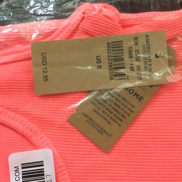 AEO Boyfriend Tank NWT size S - Picture 2 of 4